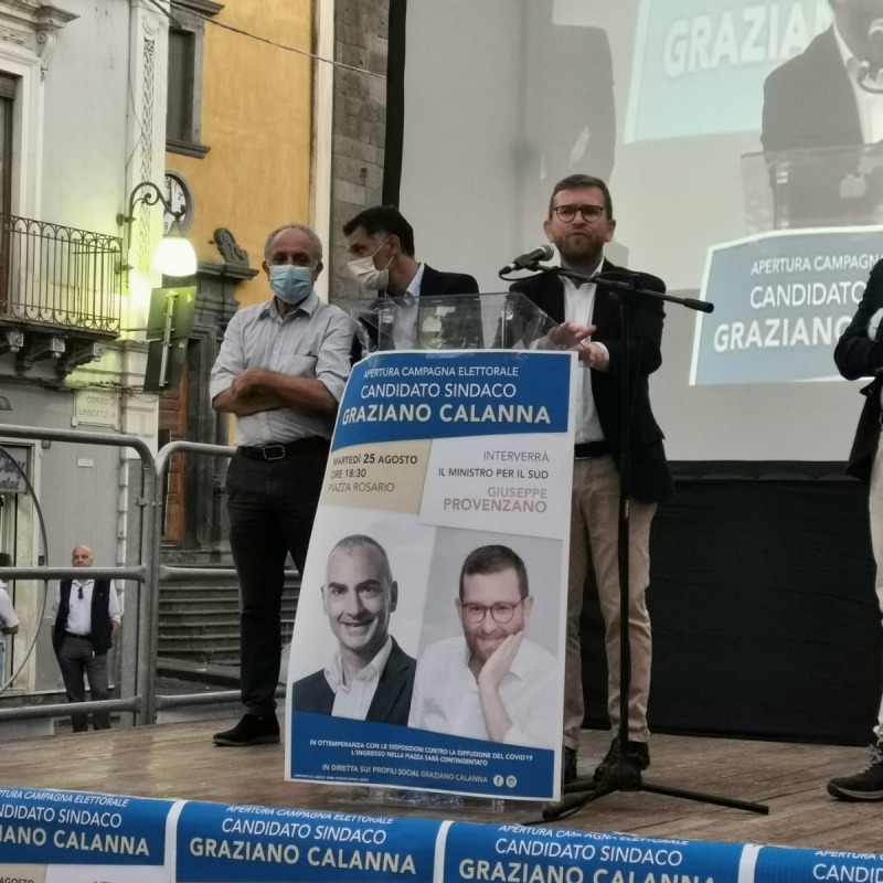 Da sinistra: Angelo Villari, Antony Barbagallo, il ministro Giuseppe Provenzano e Graziano Calanna
