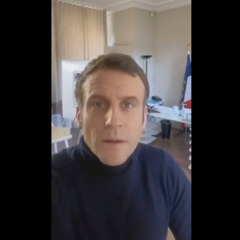 Emmanuel Macron positivo al Covid in video