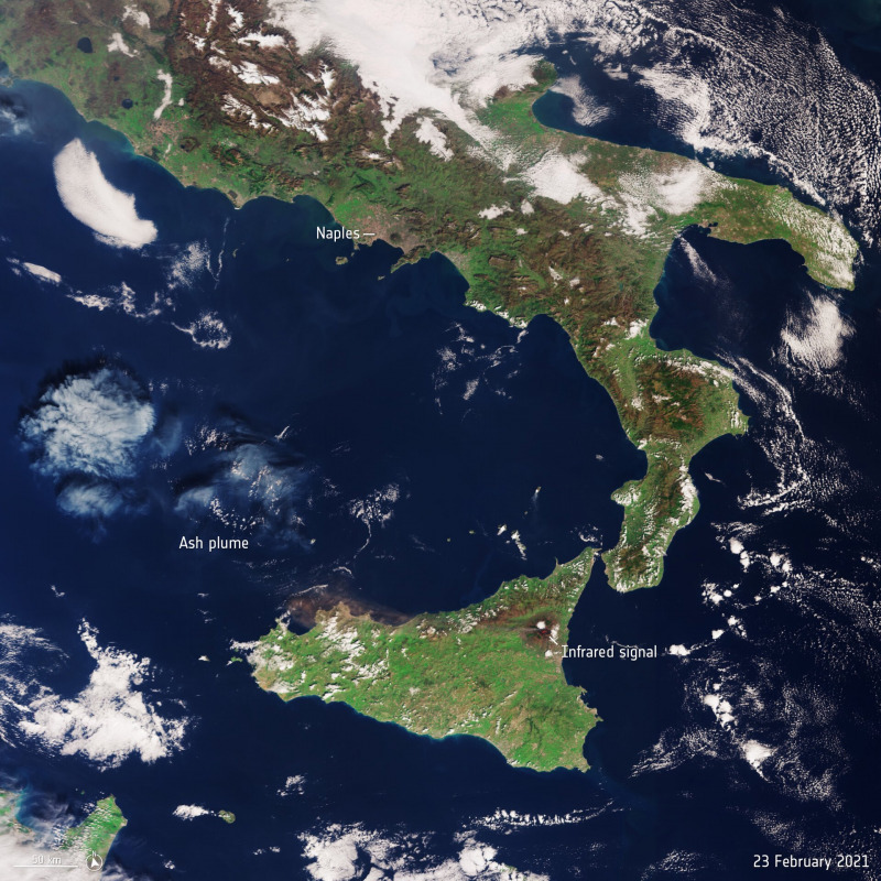 L'Etna in una foto dell'1 aprile 2020