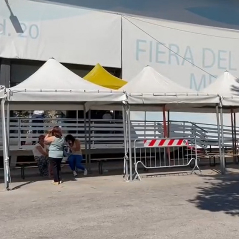 Il padiglione della Fiera del Mediterraneo di Palermo dedicato all'emergenza Covid