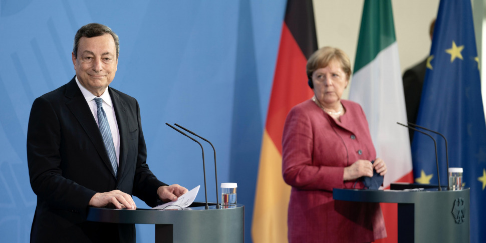 https://assets.gds.it/2021/06/draghi-1-970x485.jpg