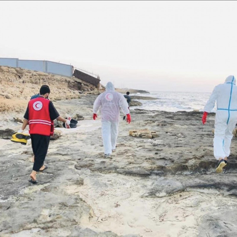 Quattordici cadaveri di migranti sono stati ritrovati sulla spiaggia di Zawia in Libia