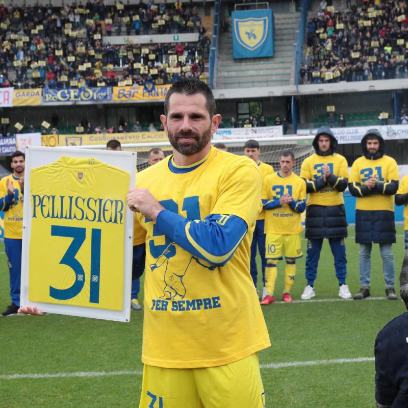Sergio Pellissier nel giorno del suo addio al calcio, nel maggio del 2019