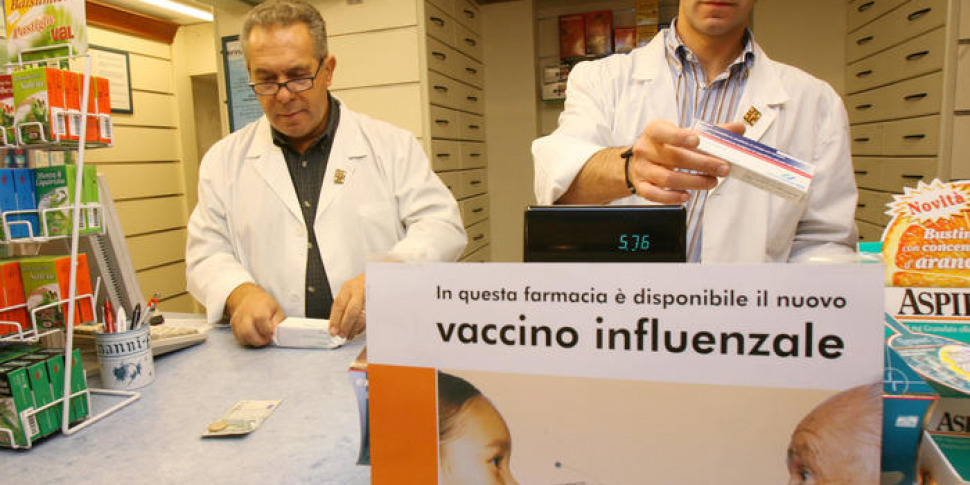 Vaccino Antinfluenzale Anche In Farmacia: Ecco Chi Potrà Ricevere La ...