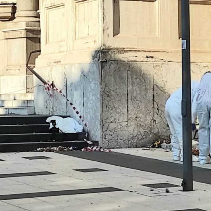 Il corpo di Concetta Gioè, 68 anni, è stato trovato sul sagrato della Chiesa di Santa Caterina a Messina