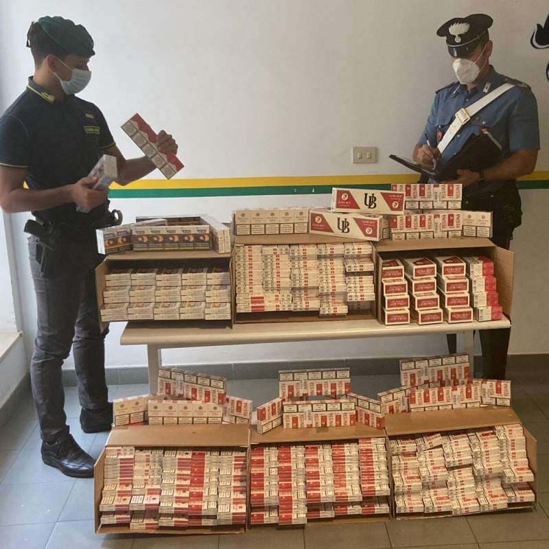 Sequestro di sigarette di contrabbando a Palermo