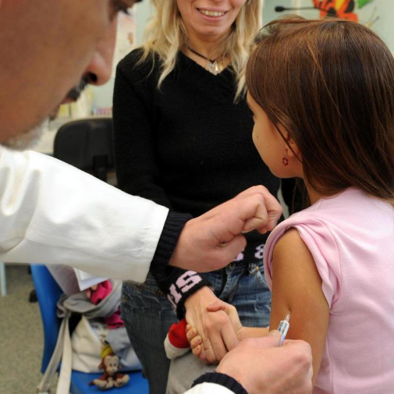 Sileri, immunizzare bimbi, vaccino da primi dicembre
