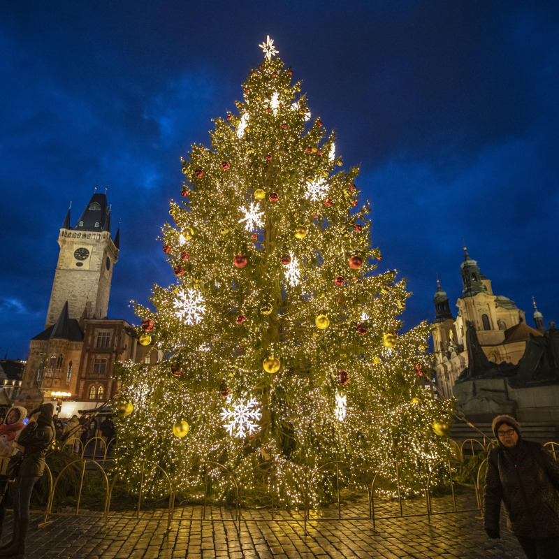 Praga si prepara al Natale