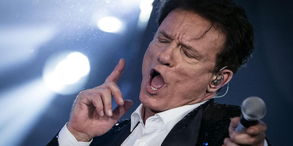 https://assets.gds.it/2021/12/Massimo-Ranieri-970x485.jpg
