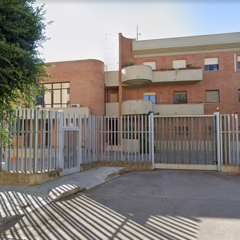 La stazione dei carabinieri di Palermo Falde