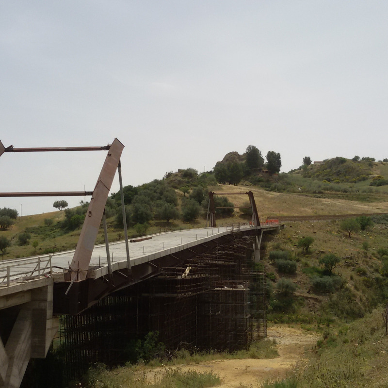 Il ponte fra i paesi di Gagliano e Agira