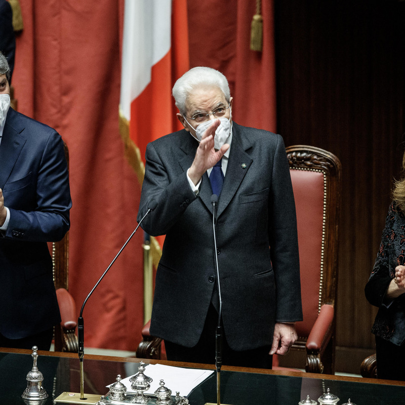Sergio Mattarella con i presidenti di Camera e Senato