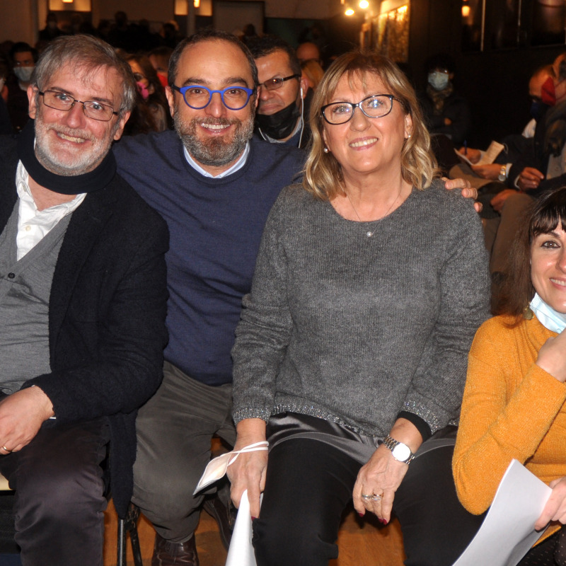 Ninni Terminelli all'assemblea di Sinistra Comune a Villa Filippina, lo scorso dicembre, con Giusto Catania, Mariella Maggio e Barbara Evola (foto Fucarini)