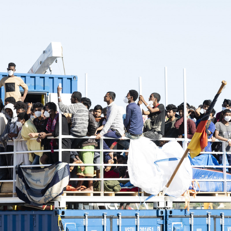 Migrants arrive in Pozzallo, near Ragusa, Sicily Island, Italy, 21 May 2021. The Sea Eye ship is docked in the port of Pozallo carrying 414 migrants on board, including 150 minors, rescued in recent days in the Mediterranean. The ship obtained authorization to disembark in a safe harbor last Wednesday, following the evacuation for health reasons of a young man on a 'Capitaneria di Porto' patrol boat off the coast of Palermo.ANSA/ FRANCESCO RUTA