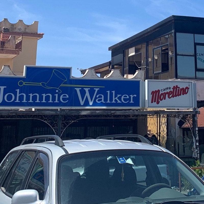 Il bar Johnnie Walker