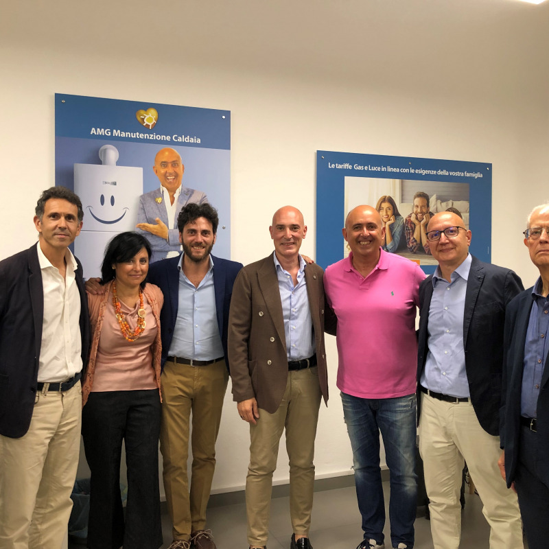 Da sinistra Francesco Martino, Vanessa Basile, Roberto Catalano, Dario Bonura, Sasà Salvaggio, Vitale Muia e Vincenzo Costantino
