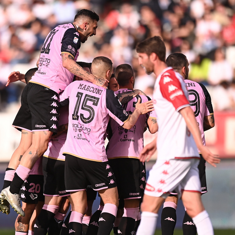 24 aprile, ultima della regular season: Bari-Palermo 0-2