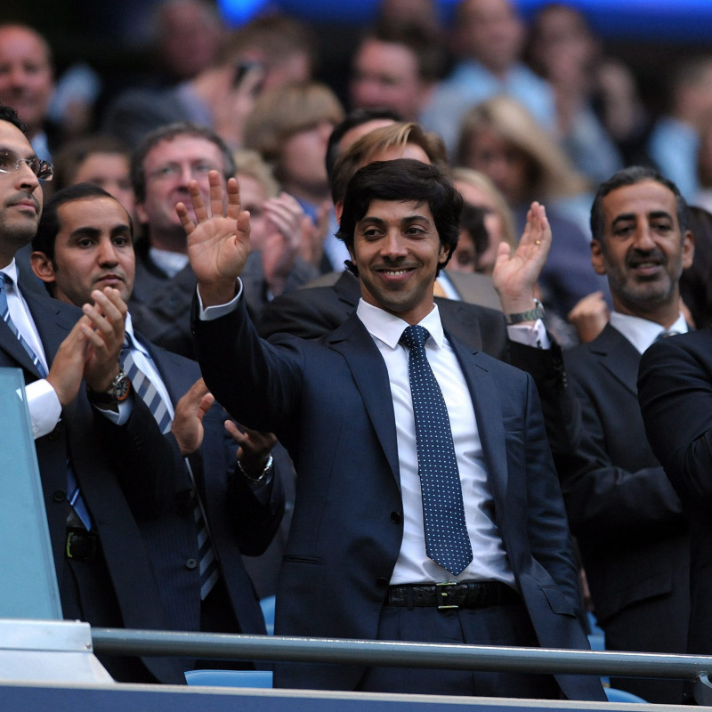 Lo sceicco Mansour allo stadio del Manchester City