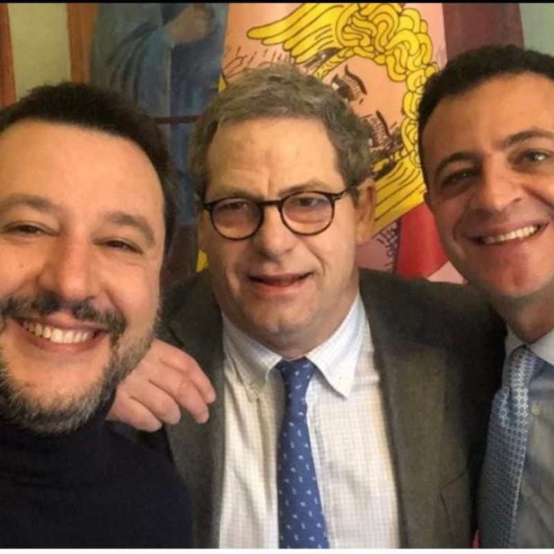 Sa sinistra Matteo Salvini, Gianfranco Miccichè e Nino Minardo