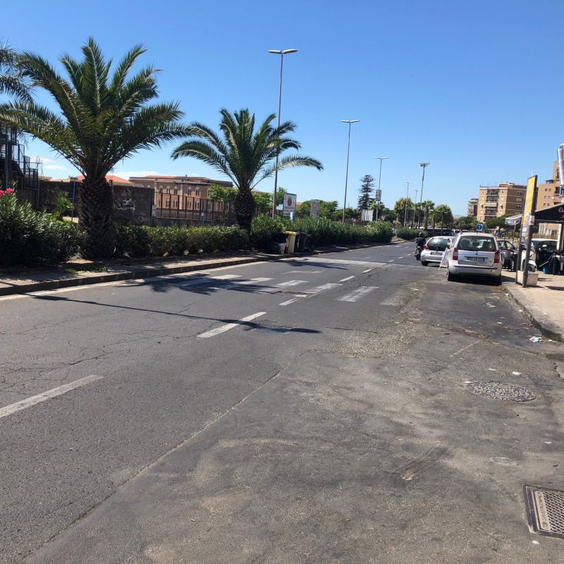 Il punto dell'incidente in viale Africa, a Catania (foto di Salvo Giuffrida)