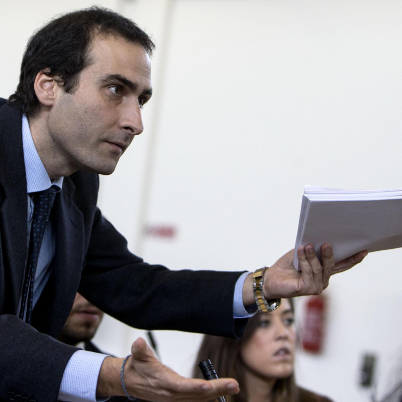 L'avvocato Basilio Milio nel corso del processo (foto Massimo Percossi/Ansa)