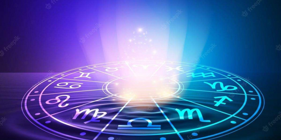 https://assets.gds.it/2022/08/oroscopo-970x485.jpg