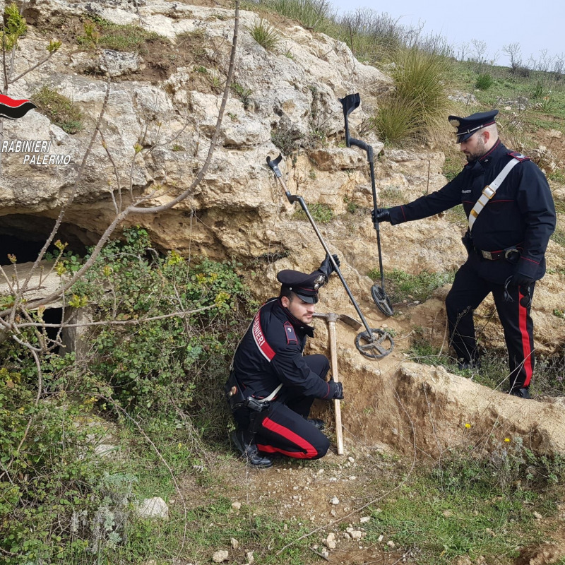 I carabinieri nell’area archeologica di Montefalcone in occasione dell'operazione di aprile