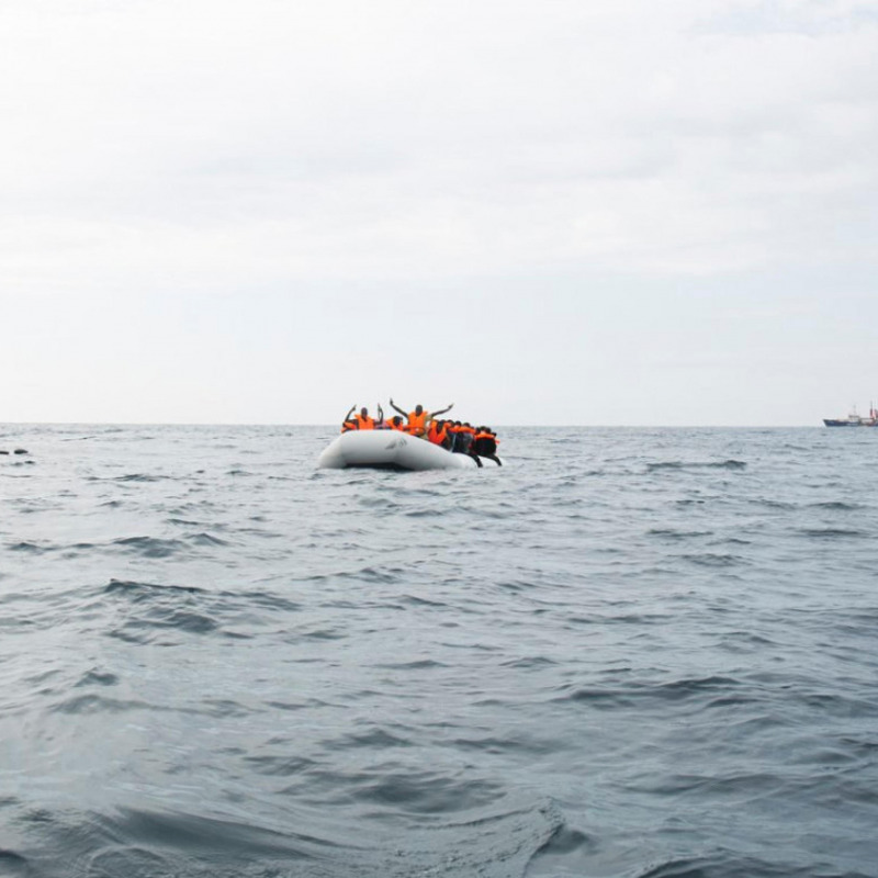 Un tweet di Sea-Watch Italy: Secondo soccorso nel giro di poche ore per #Seawatch4, il quinto da giovedì. 73 persone sono state tratte in salvo da un gommone in difficoltà. Abbiamo adesso a bordo 368 persone in attesa di un porto sicuro.TWITTER+++ATTENZIONE LA FOTO NON PUO' ESSERE PUBBLICATA O RIPRODOTTA SENZA L'AUTORIZZAZIONE DELLA FONTE DI ORIGINE CUI SI RINVIA+++ +++NO SALES; NO ARCHIVE; EDITORIAL USE ONLY+++