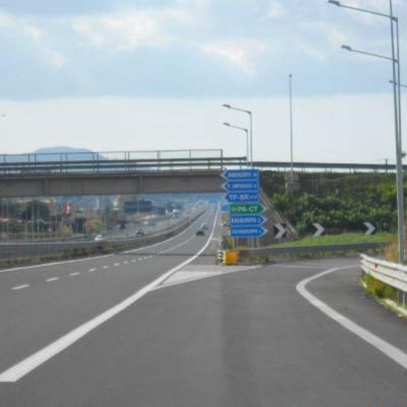 La statale Agrigento-Caltanissetta dove è avvenuto l'incidente