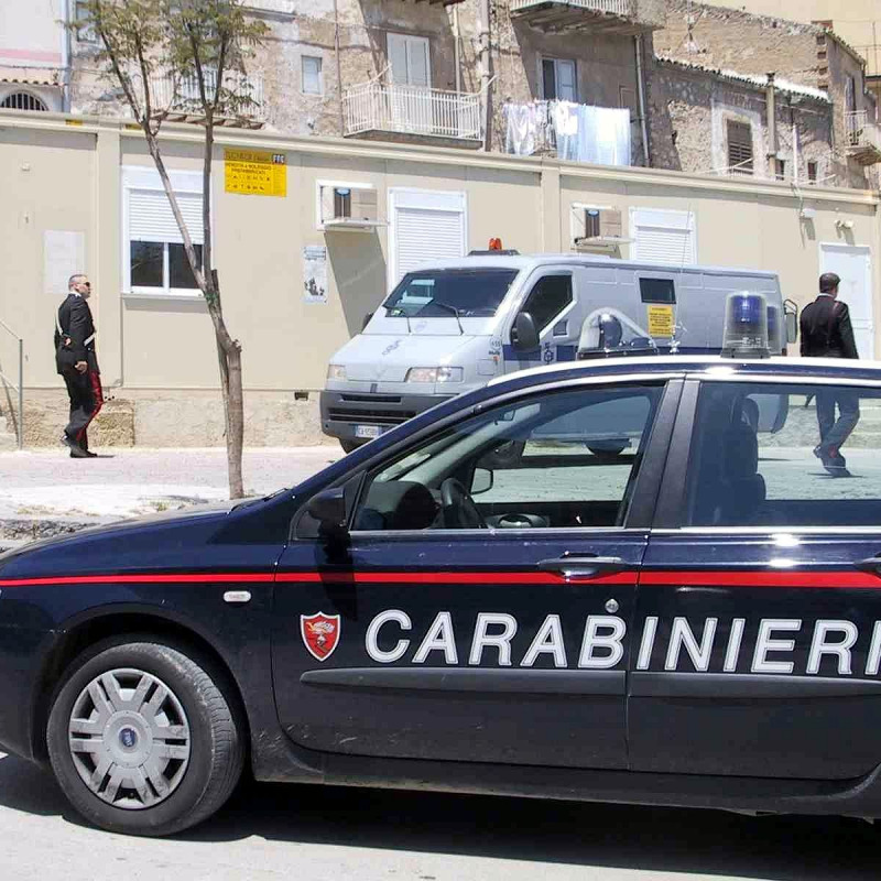 Un posto di blocco dei carabinieri a Favara