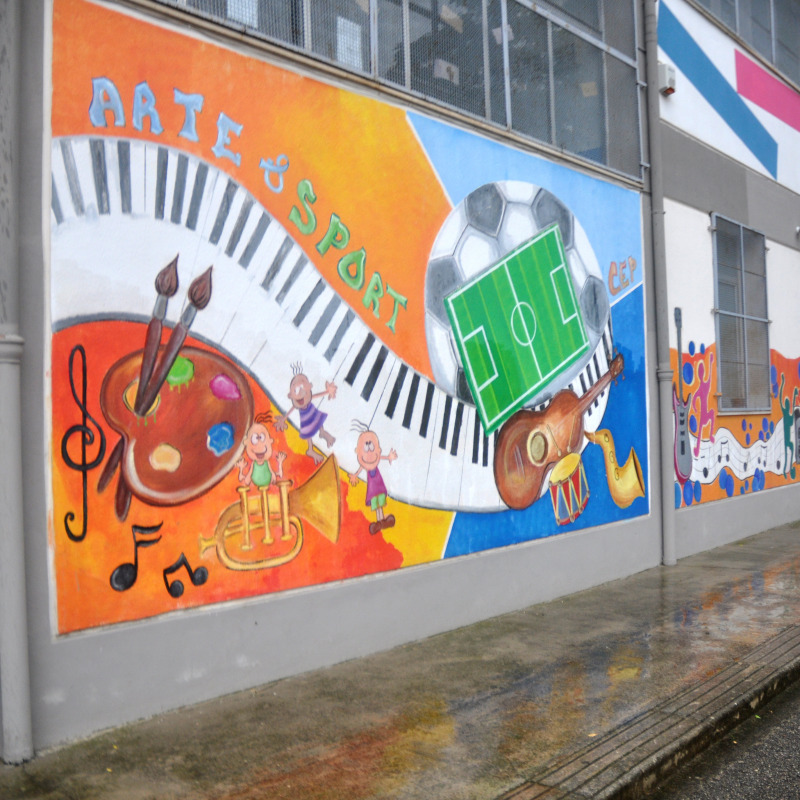 Murales alla scuola Giuliana Saladino del Cep (foto di Alessandro Fucarini)