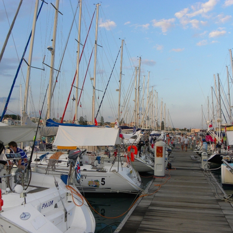 Il porto turistico di Marina di Ragusa in una foto d'archivio