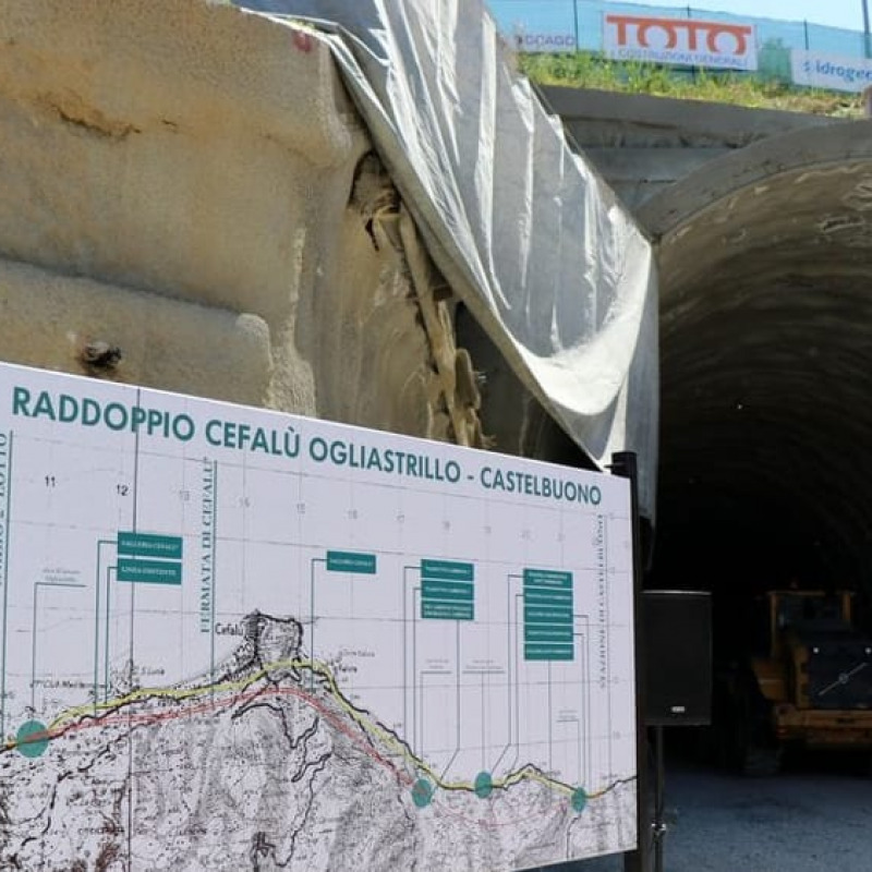 Il cantiere del raddoppio ferroviario Castebuono-Ogliastrillo
