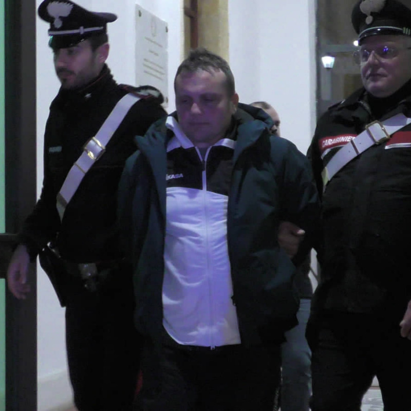Adriano Vetro al momento dell'arresto