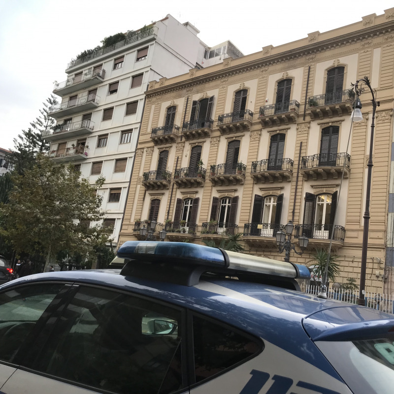 Incidente sul lavoro in via Libertà, a Palermo