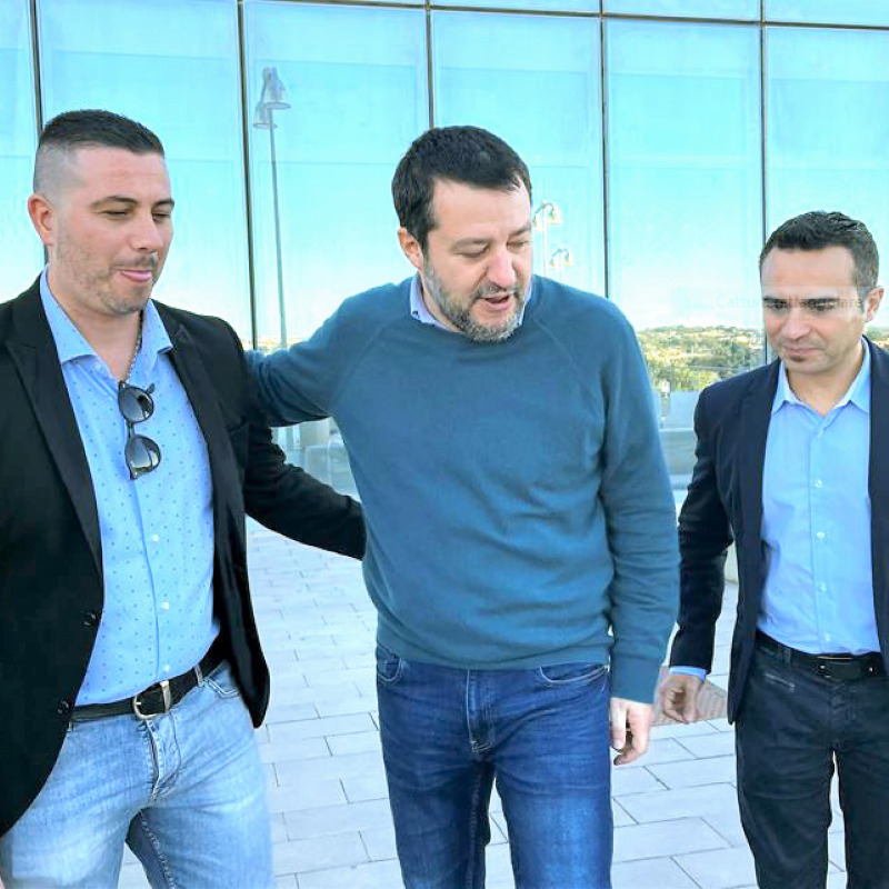 Salvini a Lampedusa con il sindaco Filippo Mannino e il vicesindaco leghista Attilio Lucia