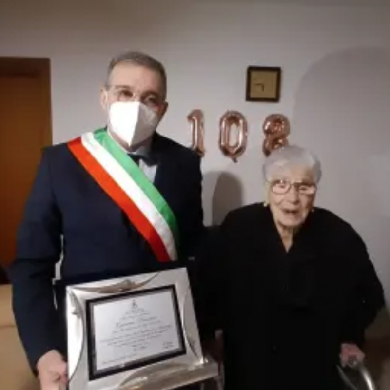 Castellammare del Golfo dice addio a Caterina Navarra, una delle cento nonnine più longeve d'Italia: aveva quasi 109 anni