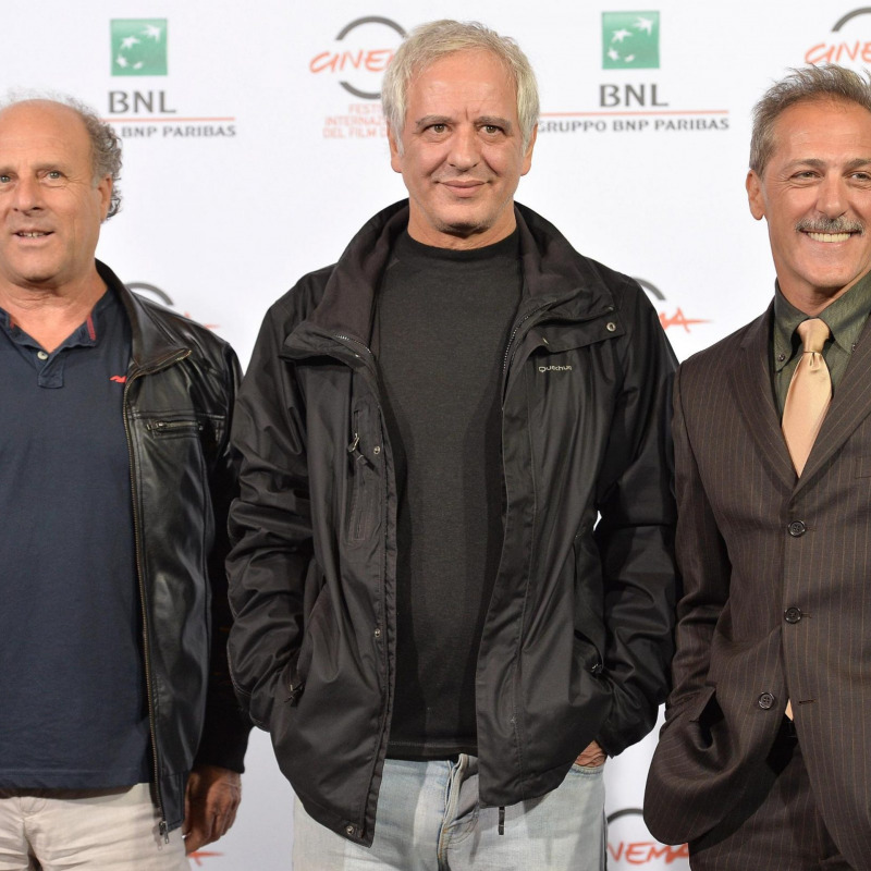Il regista Pasquale Scimeca (al centro) con gli attori Vincenzo Albanese e Marcello Mazzzarella alla presentazione del film, nel 2014