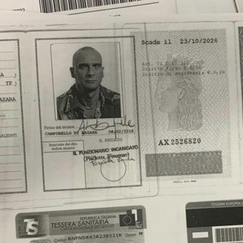 La carta d'identità falsa usata da Matteo Messina Denaro
