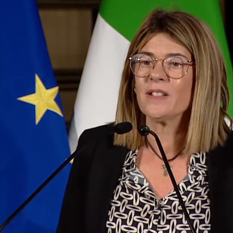 Elvira Amata