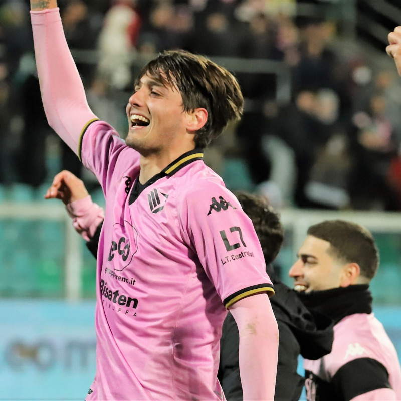 Brunori e Soleri lanciano il Palermo: 2-1 alla Reggina. Il Genoa