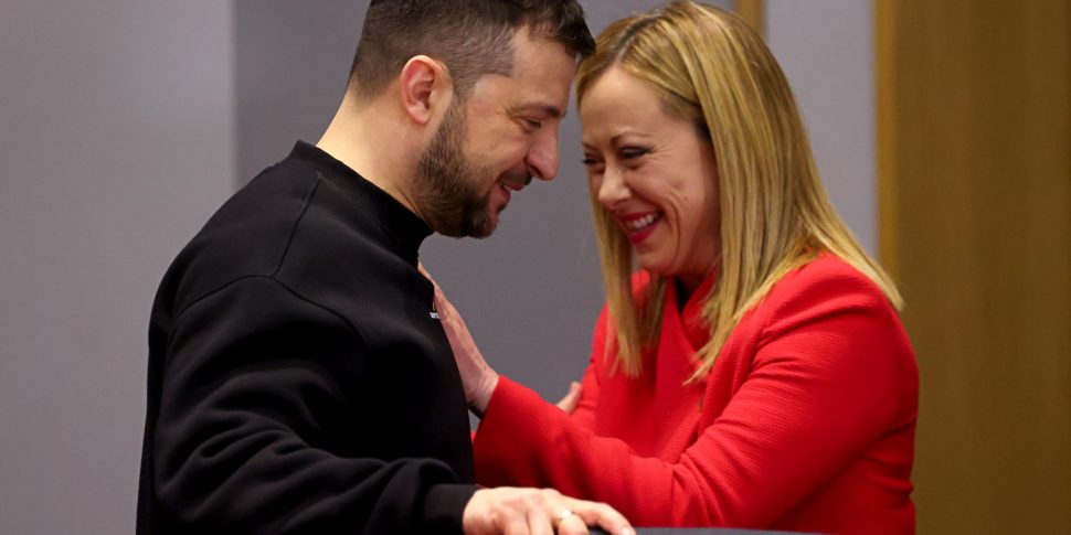 https://assets.gds.it/2023/02/Zelensky-970x485.jpg