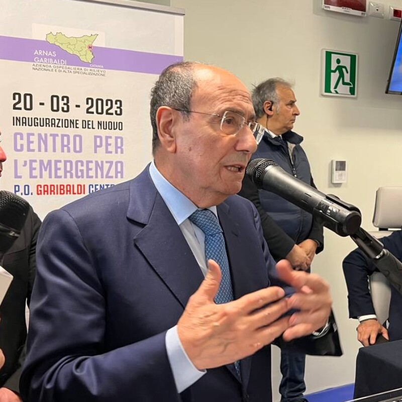 Renato Schifani all'inaugurazione del pronto soccorso dell'ospedale Garibaldi di Catania