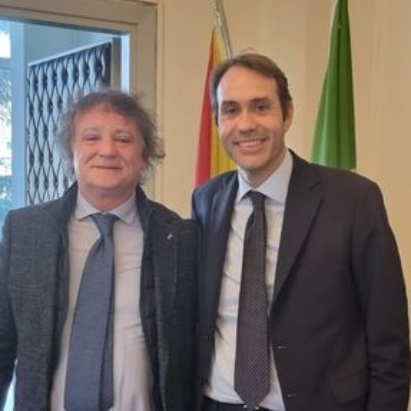 Giuseppe Pullara, segretario regionale di Conflavoro e il vice presidente della Regione Luca Sammartino