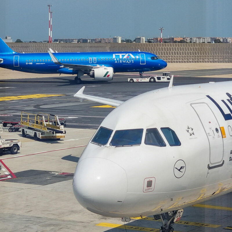 Aerei di Ita e Lufthansa a Fiumicino