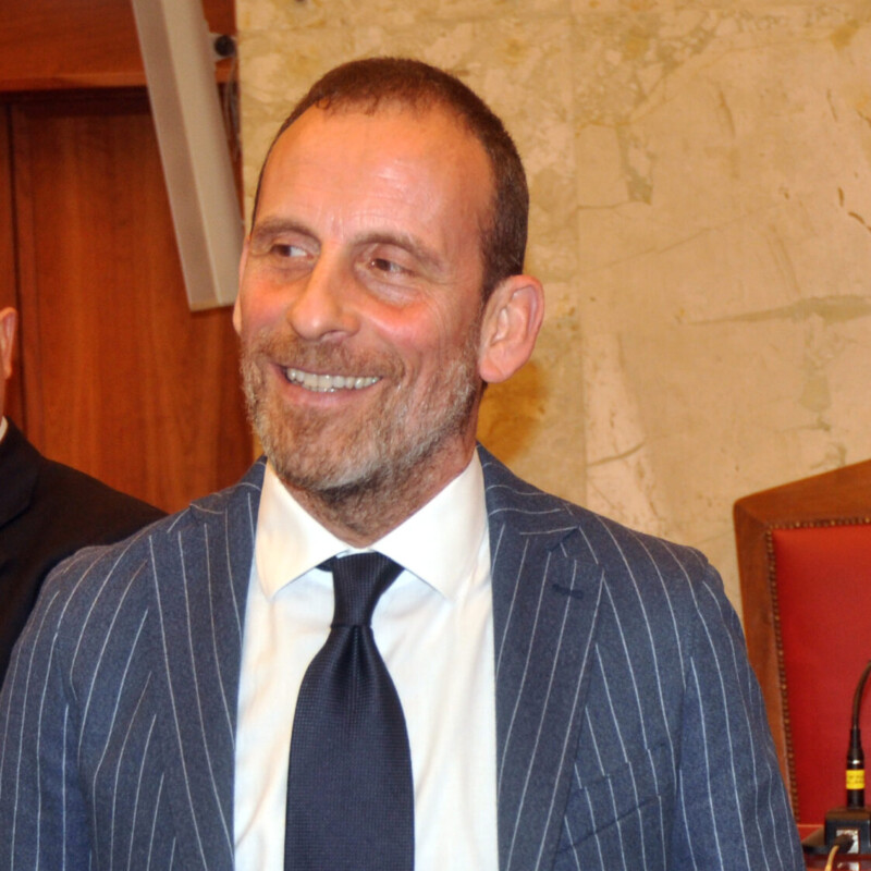 De Lucia e l'aggiunto Paolo Guido