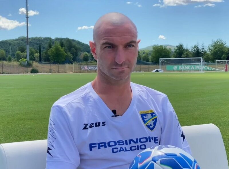 Fabio Lucioni con la maglia del Frosinone