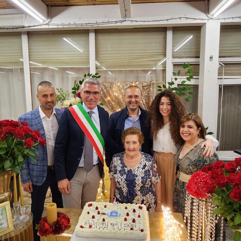 Francesca Giorgia Arestia, nota come zia Gina, ha spento 100 candeline