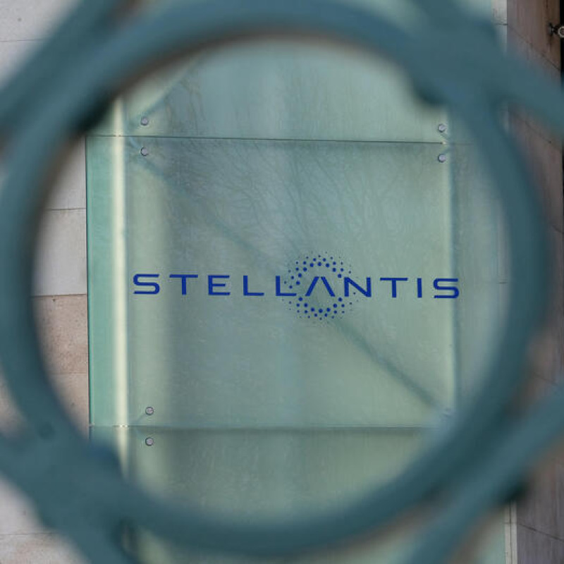 STELLANTIS, L'ACCORDO CON IL GOVERNO SLITTA A SETTEMBRE