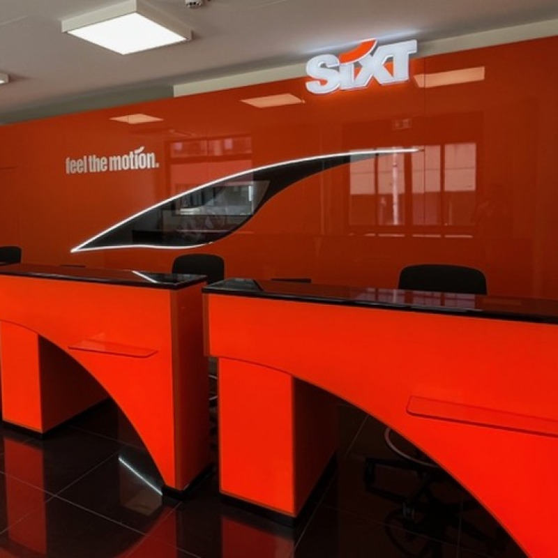 Prosegue l'espansione di Sixt che apre a Perugia e Bari